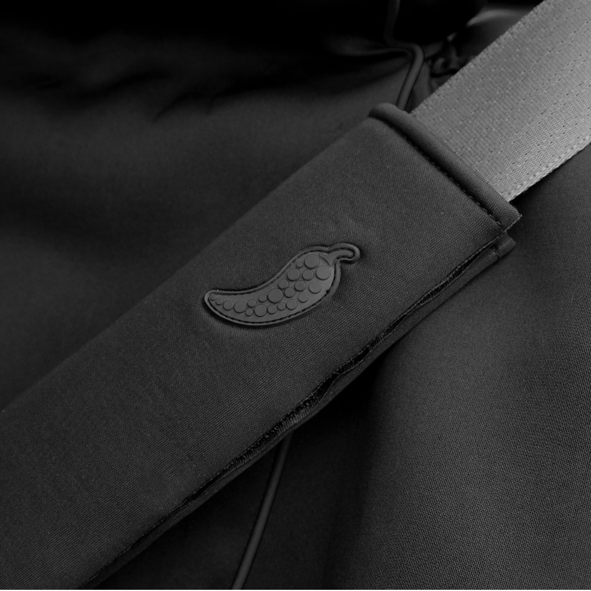 seat belt cover - Dry Rub Spice Wrap - Charcoal